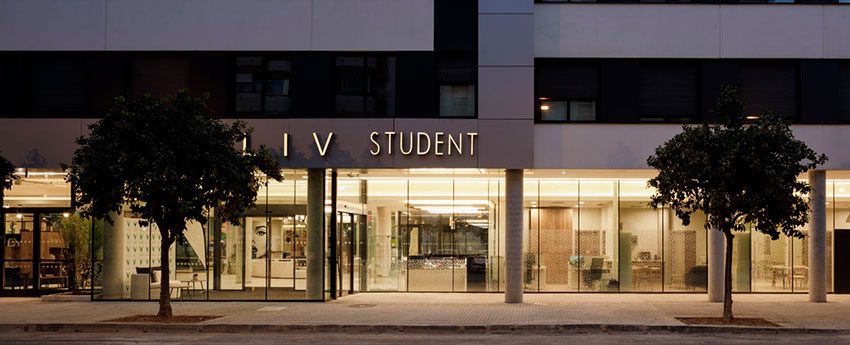 Residencia de estudiantes en Sevilla, c/ Eduardo Dato, Valeo