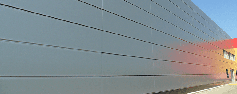 Instaladores de fachadas arquitectónicas de panel sandwich